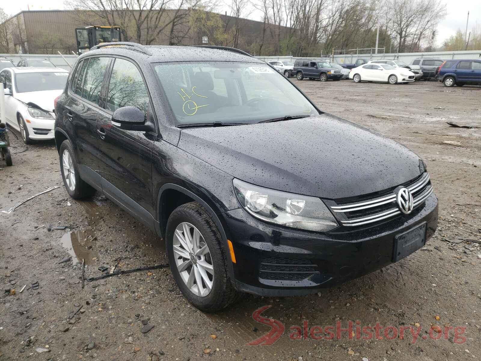 WVGBV7AX8HK049120 2017 VOLKSWAGEN TIGUAN