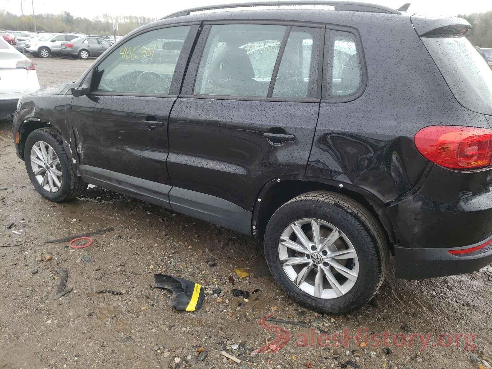 WVGBV7AX8HK049120 2017 VOLKSWAGEN TIGUAN