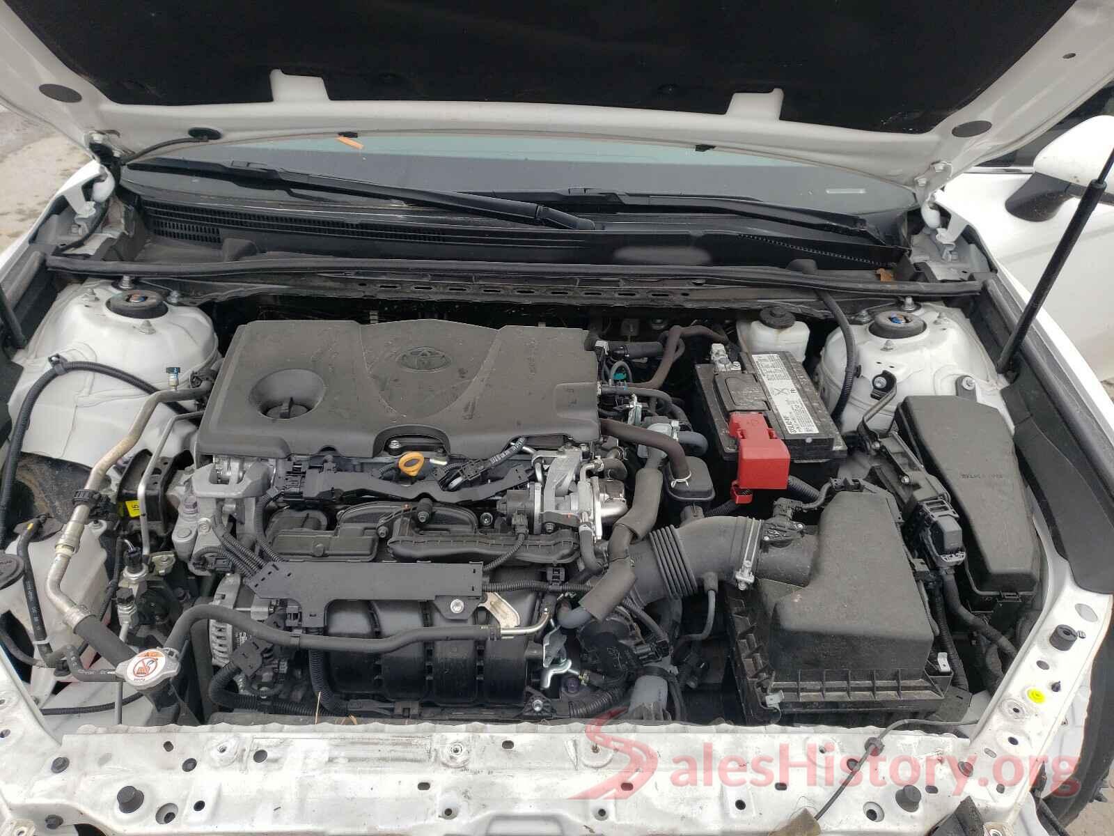 4T1B11HK2KU759516 2019 TOYOTA CAMRY