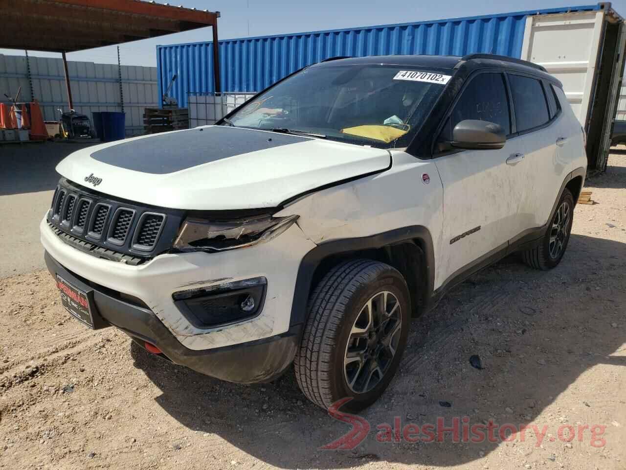 3C4NJDDB2KT733131 2019 JEEP COMPASS