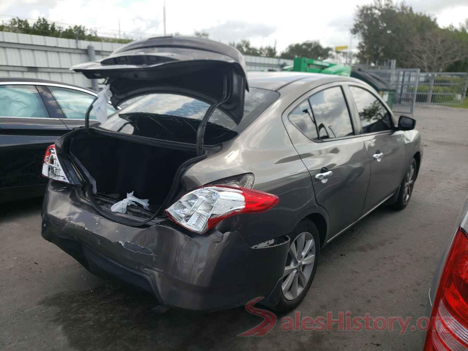 3N1CN7AP9HL807721 2017 NISSAN VERSA