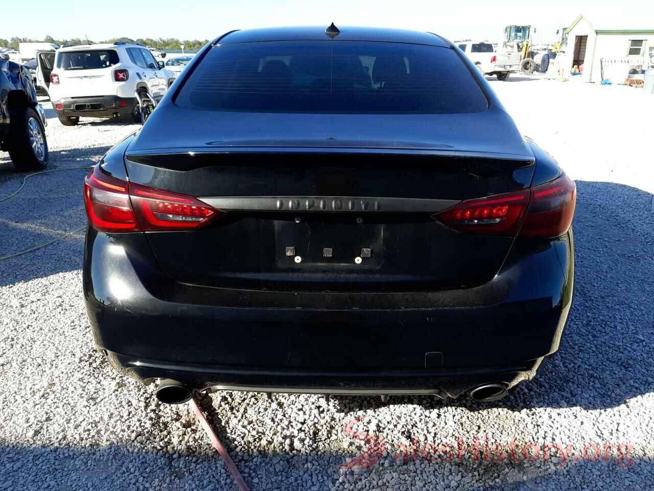 JN1EV7AR3JM439302 2018 INFINITI Q50