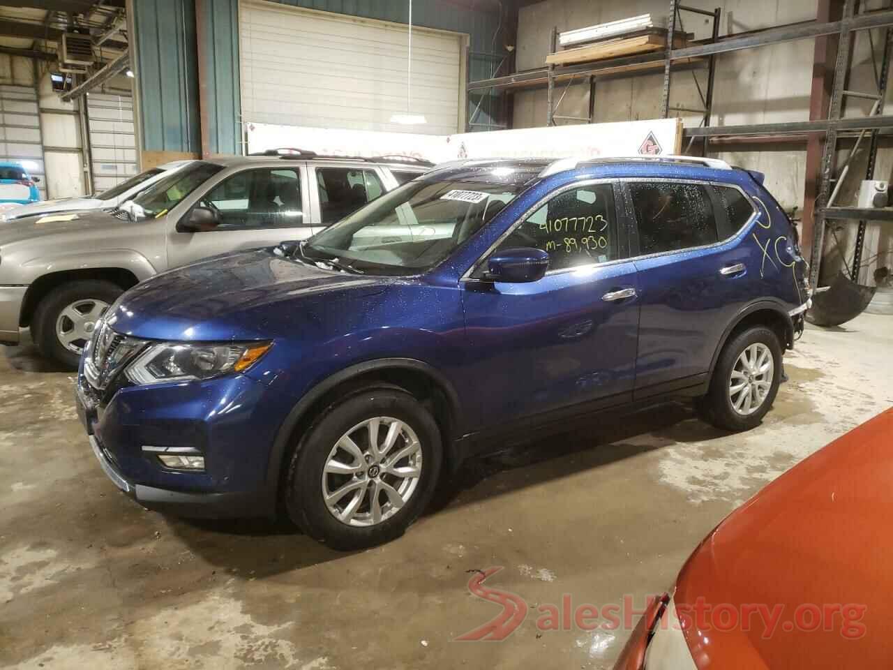 5N1AT2MV9HC850518 2017 NISSAN ROGUE