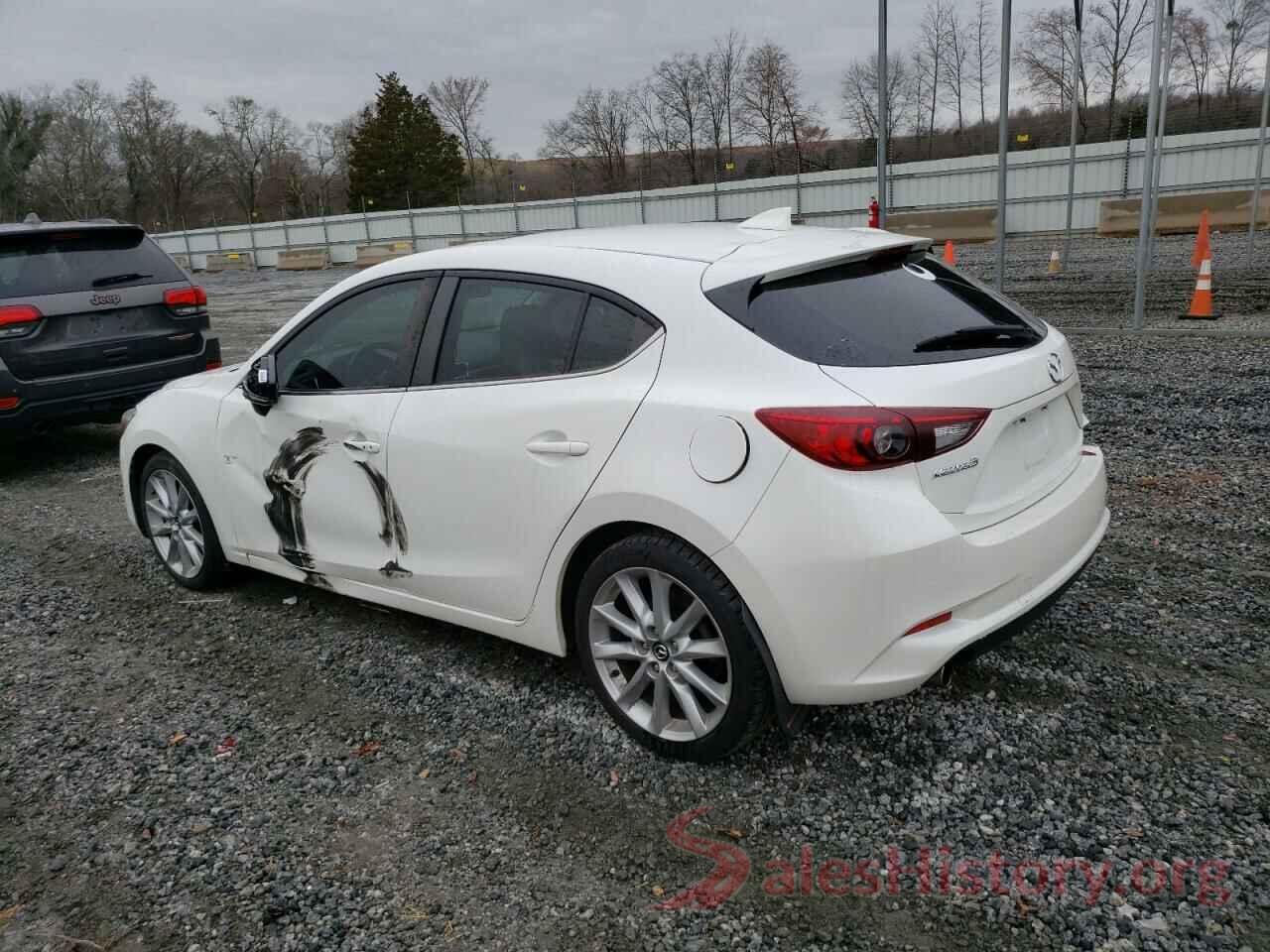 JM1BN1M37H1118461 2017 MAZDA 3