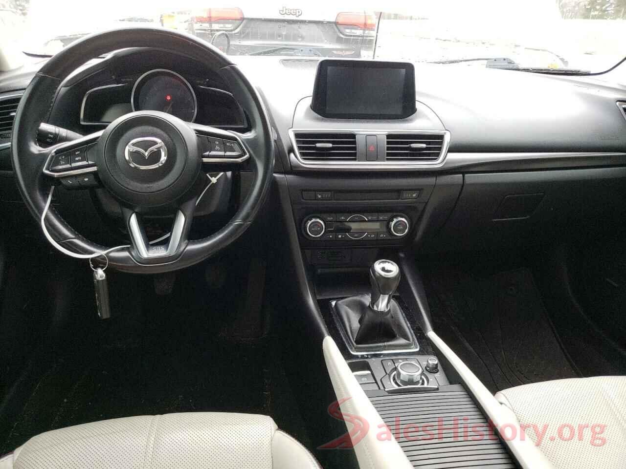 JM1BN1M37H1118461 2017 MAZDA 3