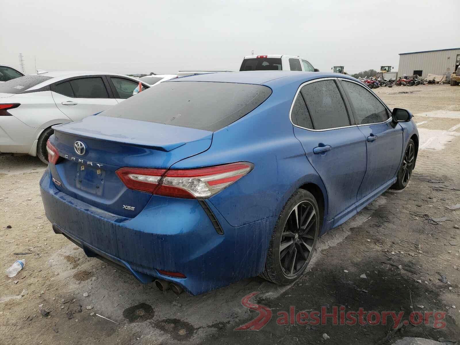 4T1B61HK1JU046283 2018 TOYOTA CAMRY