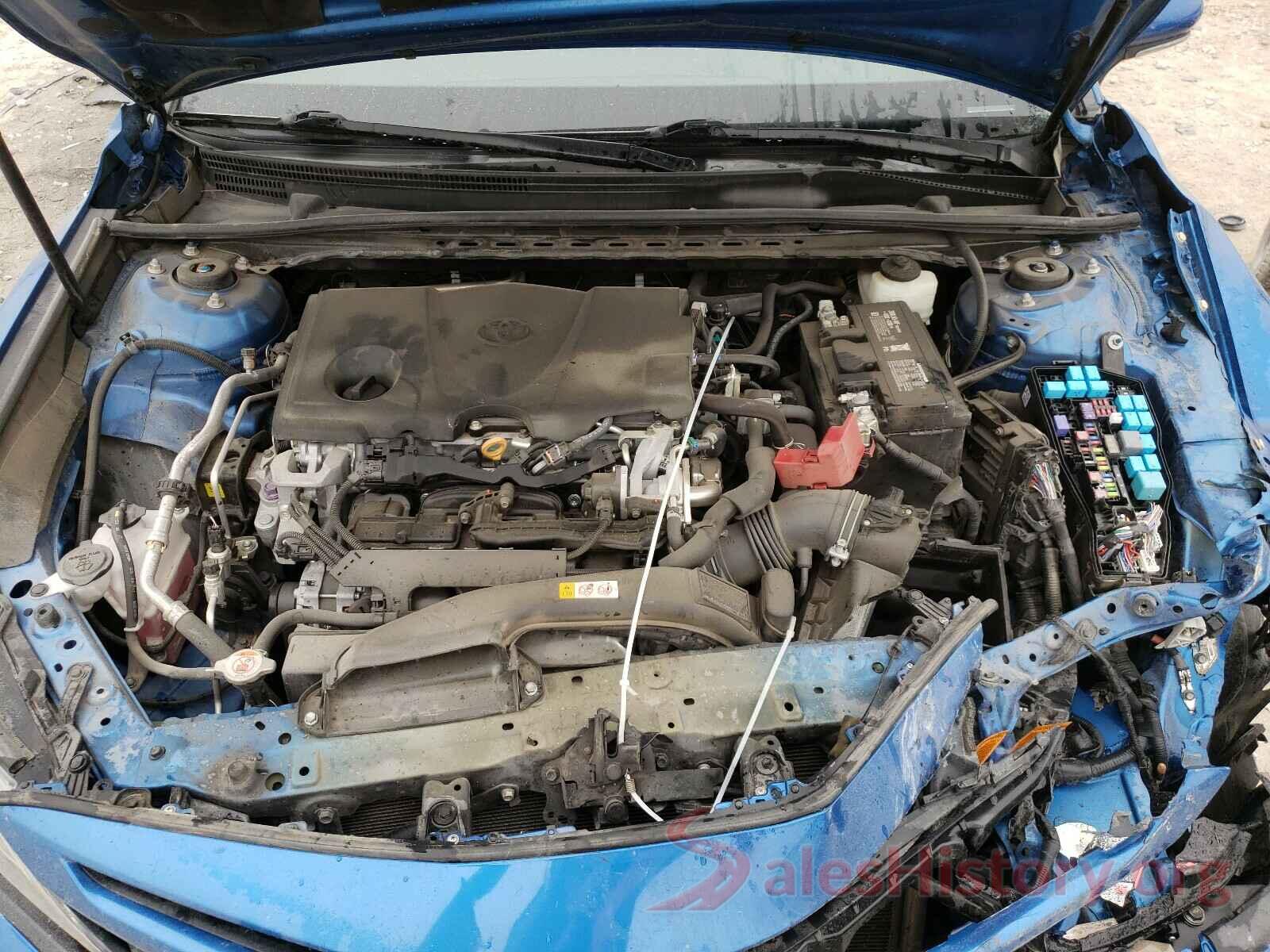 4T1B61HK1JU046283 2018 TOYOTA CAMRY