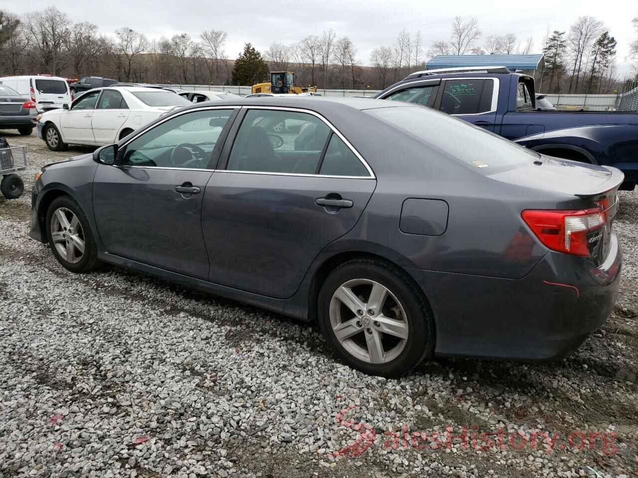 4T1BF1FKXEU755755 2014 TOYOTA CAMRY