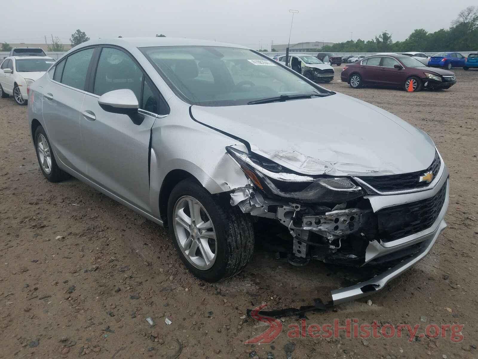 1G1BE5SMXJ7110370 2018 CHEVROLET CRUZE