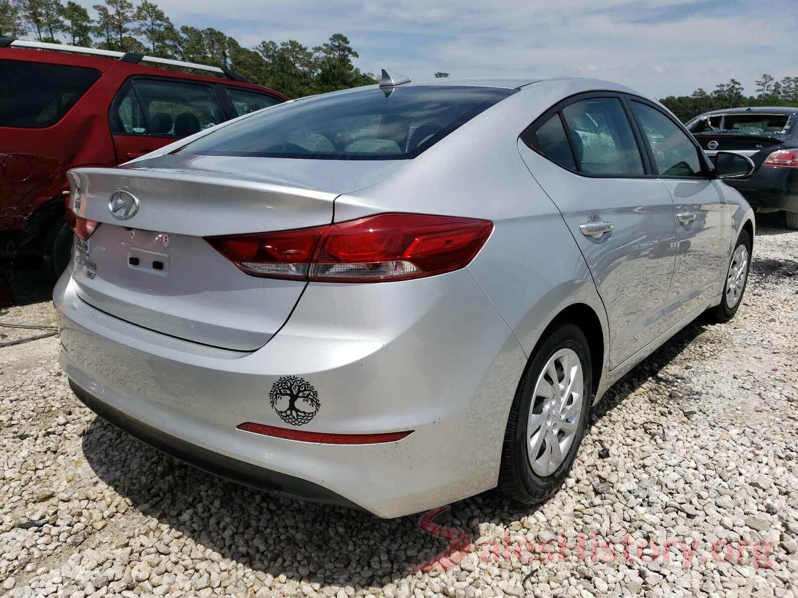 5NPD74LF8JH369598 2018 HYUNDAI ELANTRA