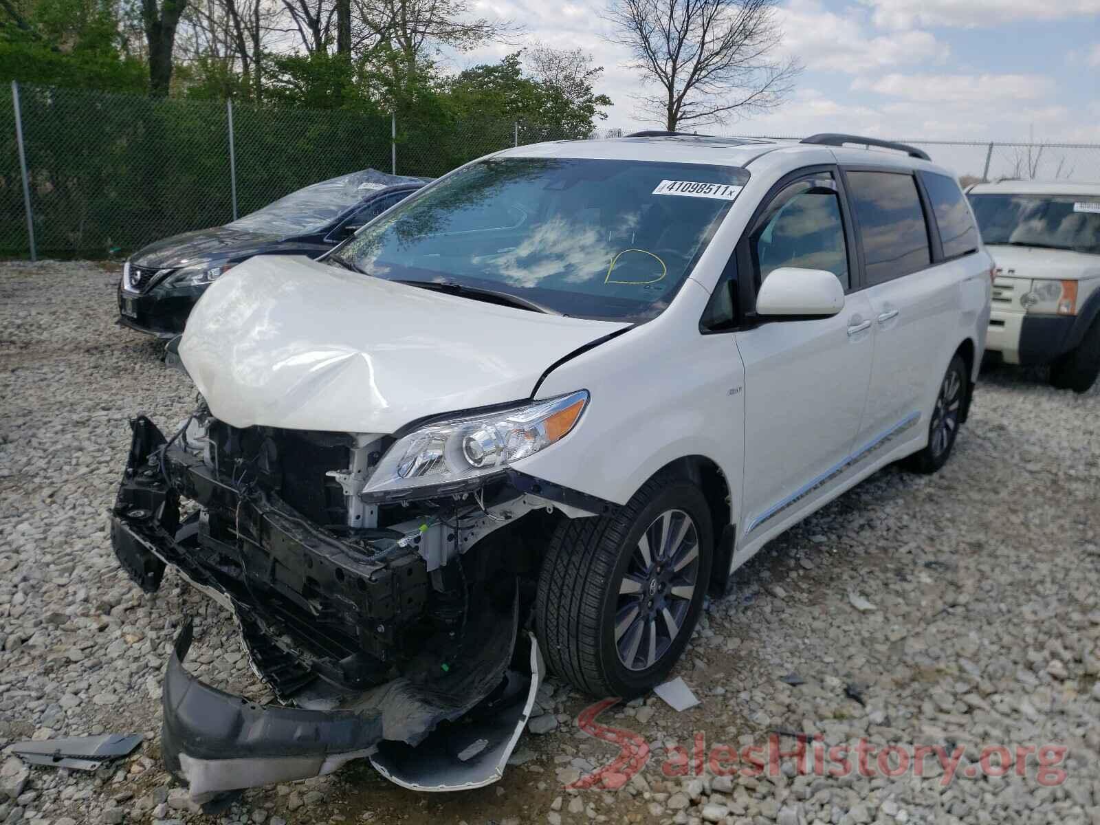 5TDDZ3DC1JS199815 2018 TOYOTA SIENNA