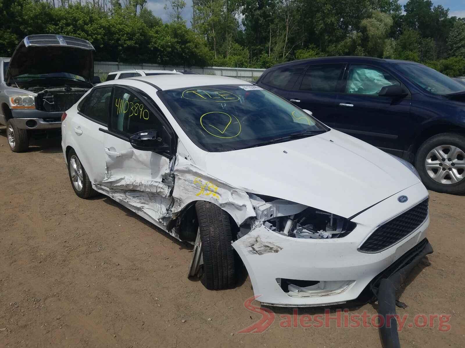 1FADP3F24JL251147 2018 FORD FOCUS