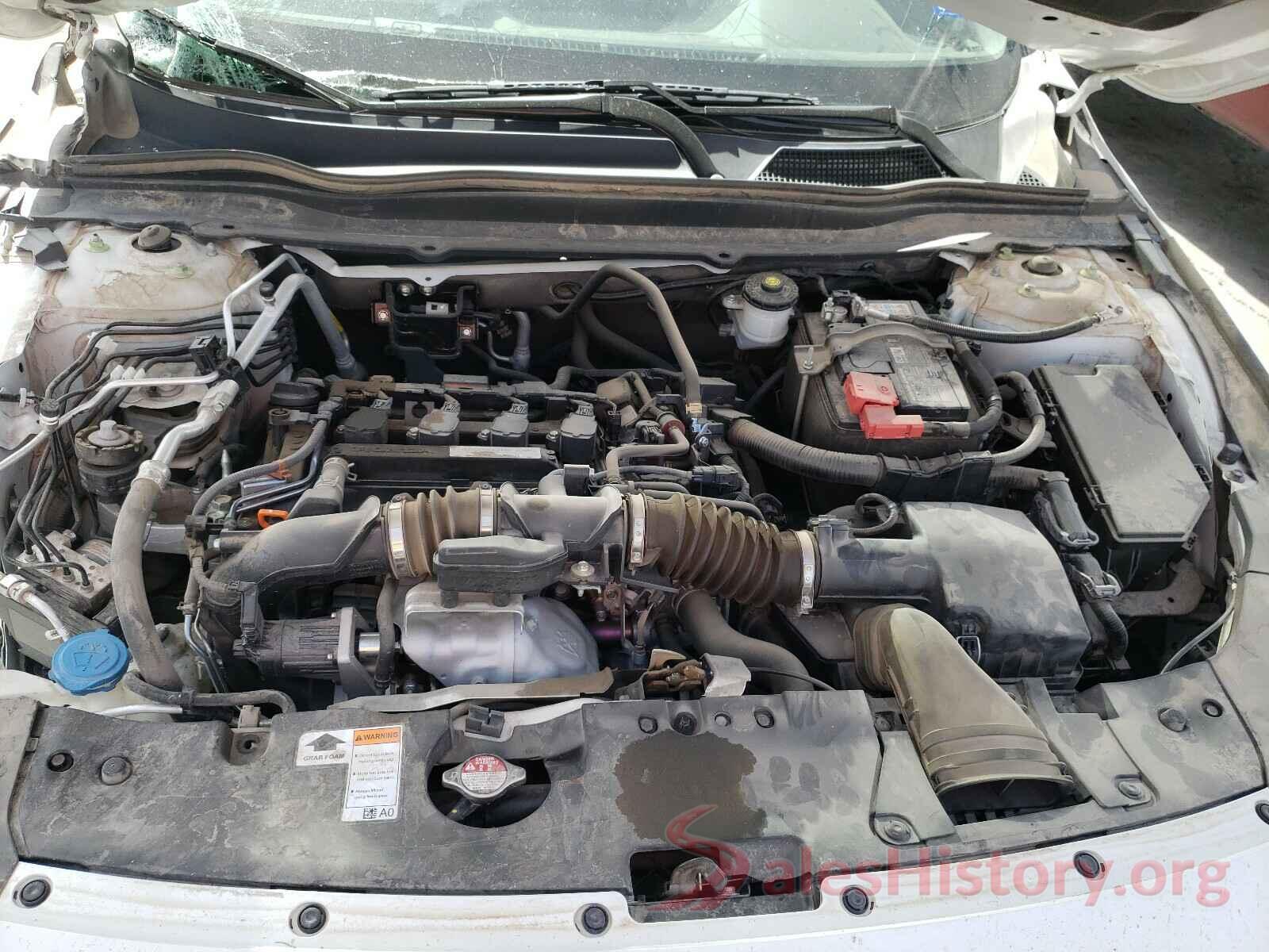 1HGCV1F13JA164425 2018 HONDA ACCORD