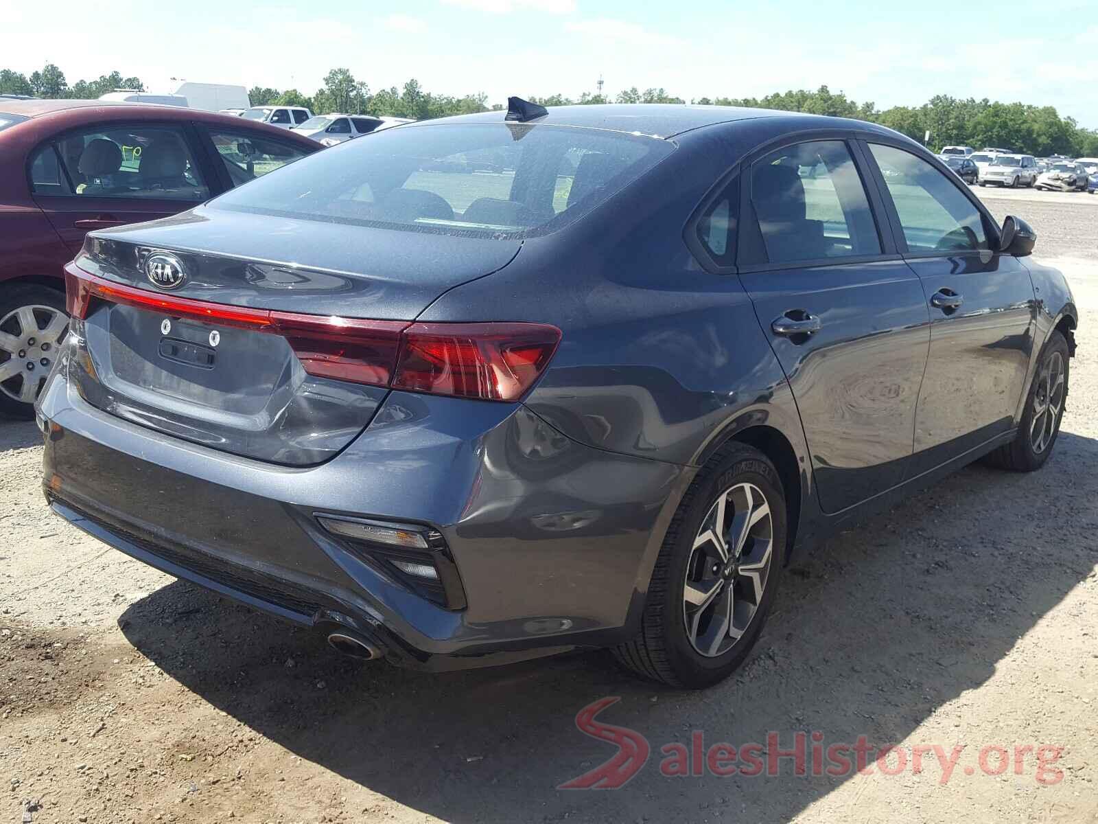 3KPF24AD0KE041977 2019 KIA FORTE