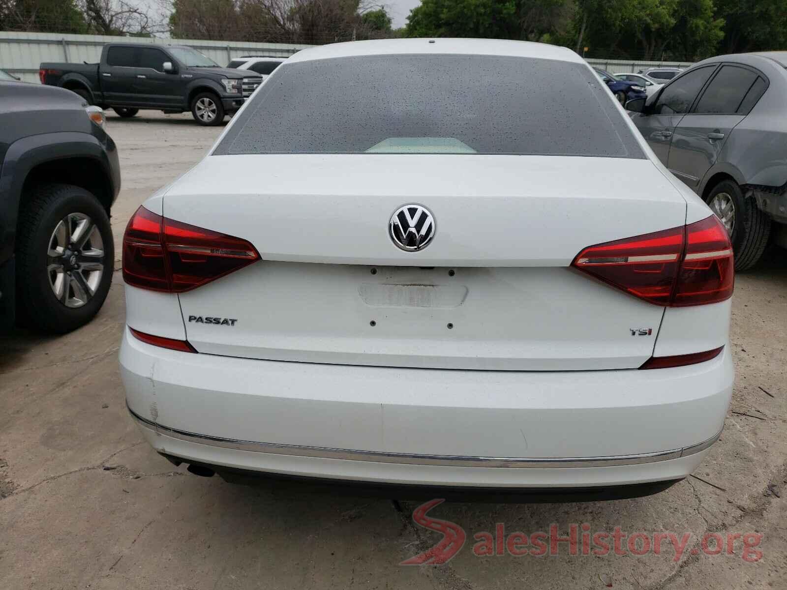 1VWAA7A35JC025959 2018 VOLKSWAGEN PASSAT