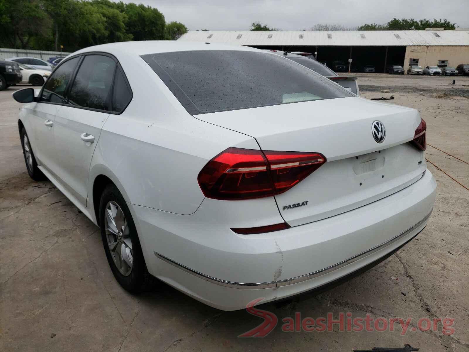 1VWAA7A35JC025959 2018 VOLKSWAGEN PASSAT