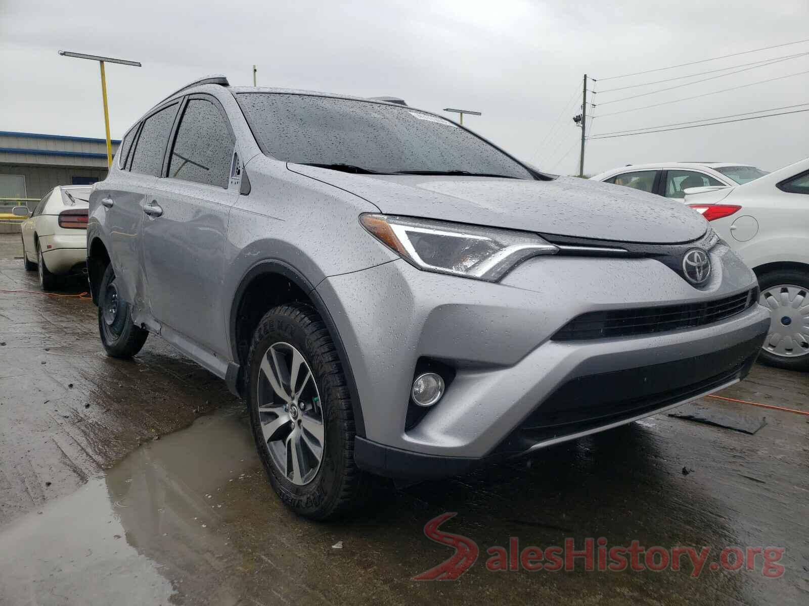 JTMWFREV2JD112259 2018 TOYOTA RAV4