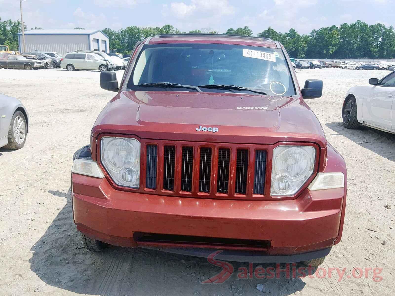 1J8GP28K28W233519 2008 JEEP LIBERTY SP