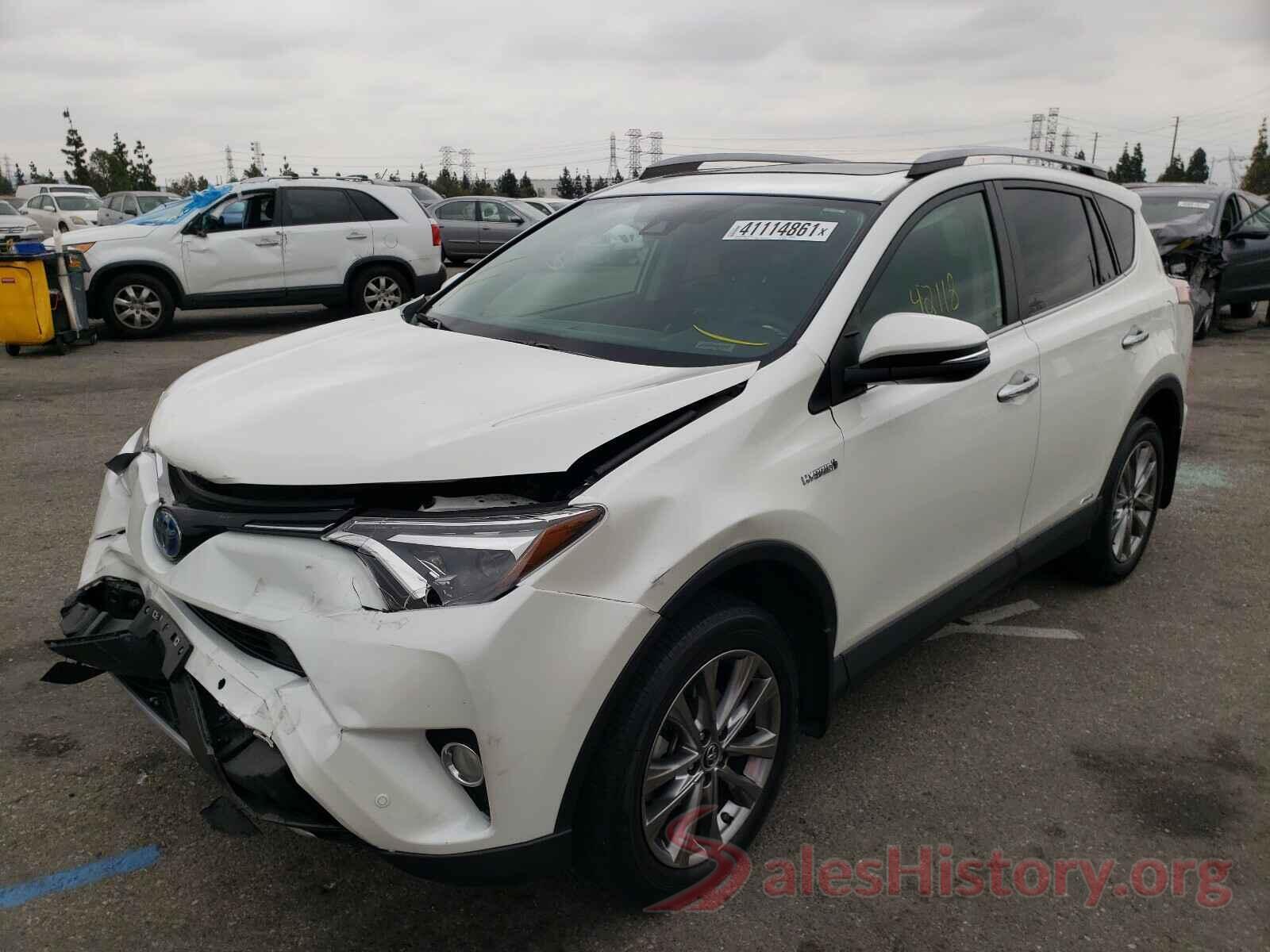 JTMDJREV3JD209038 2018 TOYOTA RAV4