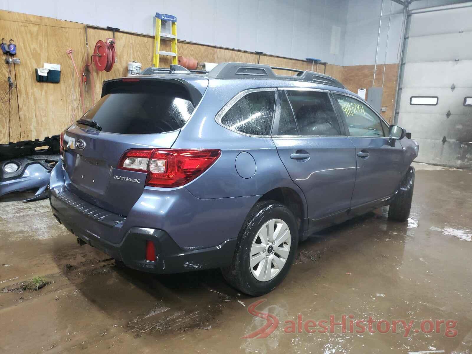 4S4BSACC3J3375567 2018 SUBARU OUTBACK