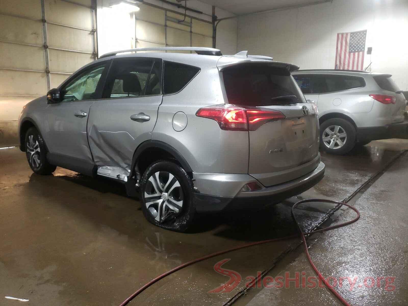 2T3BFREV7JW724619 2018 TOYOTA RAV4