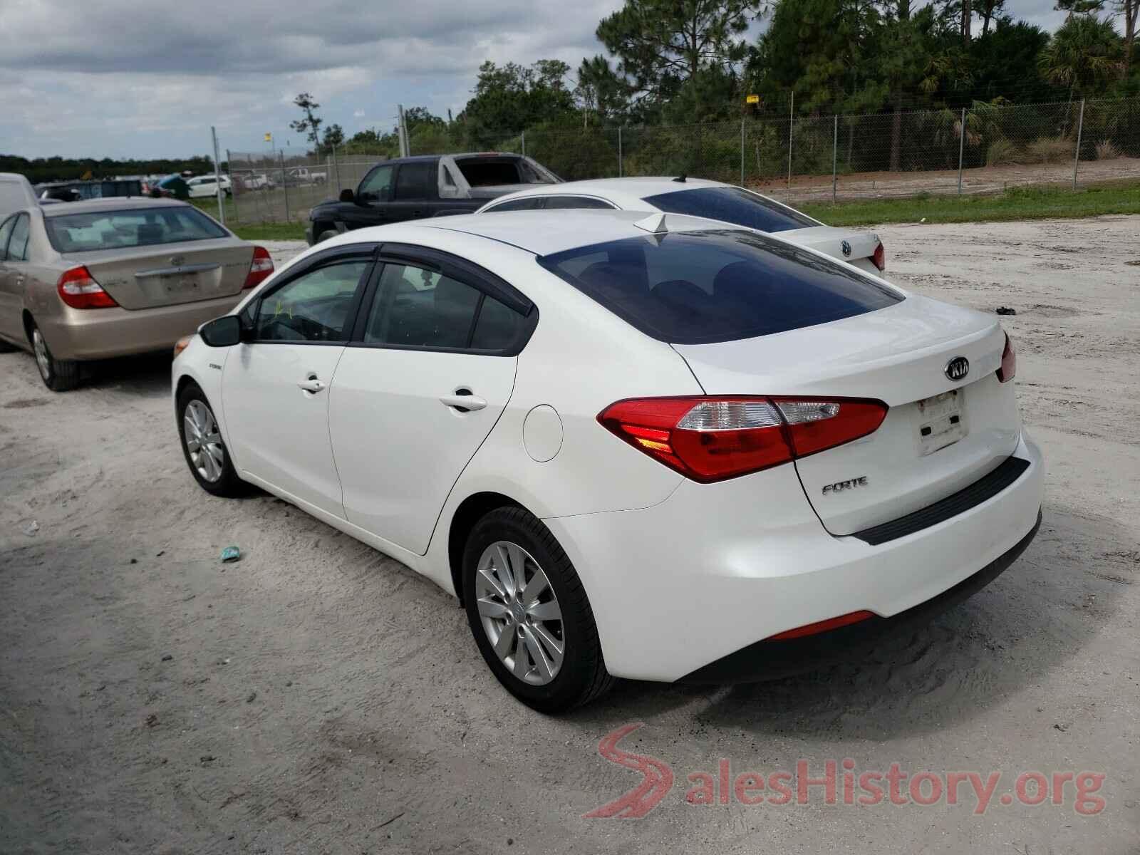 KNAFX4A66G5461021 2016 KIA FORTE