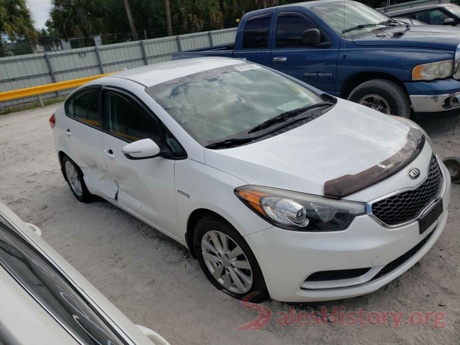 KNAFX4A66G5461021 2016 KIA FORTE