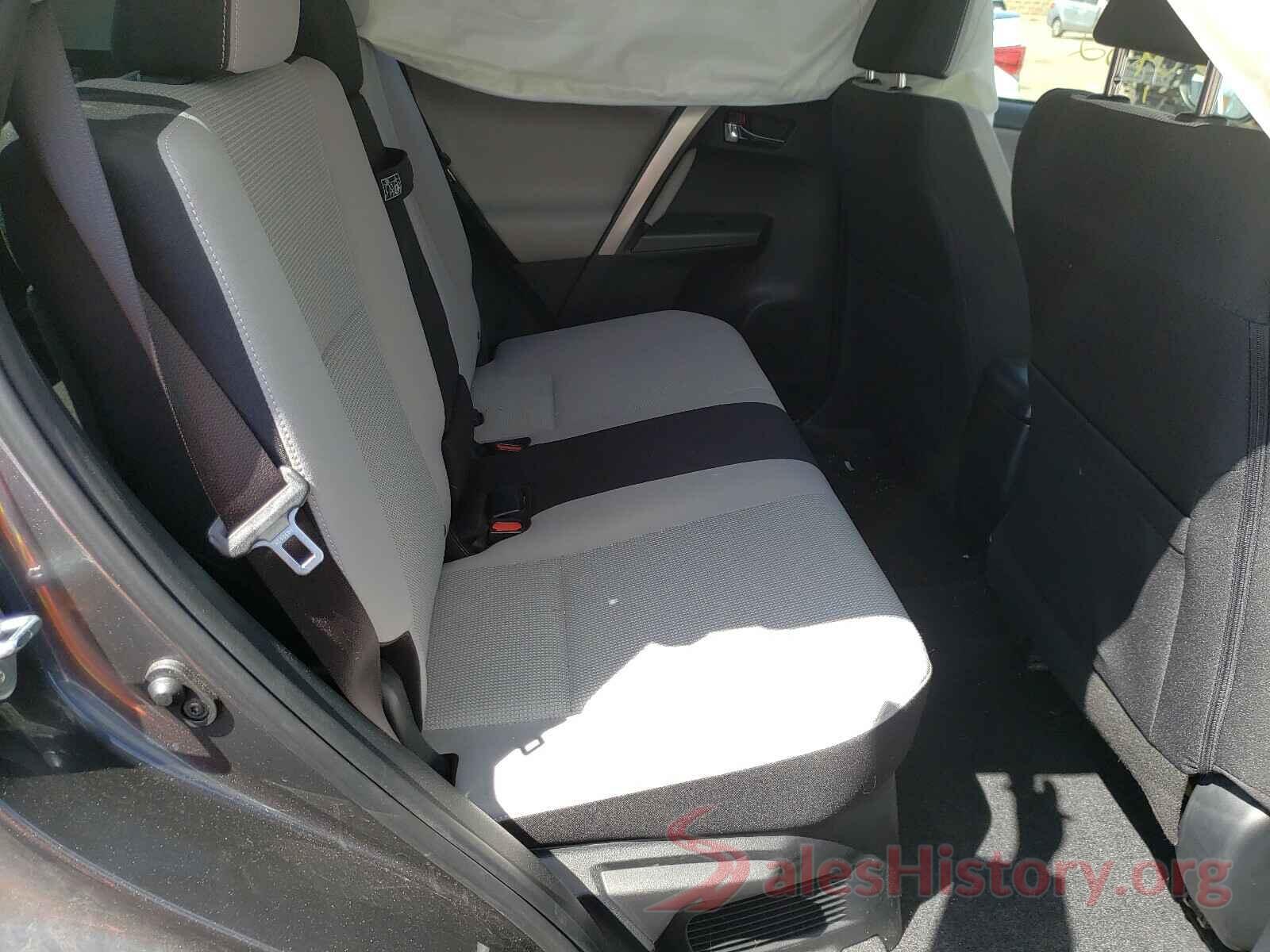 JTMRJREV8JD206044 2018 TOYOTA RAV4