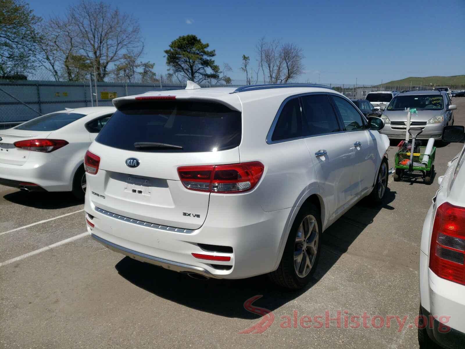 5XYPK4A56JG396957 2018 KIA SORENTO