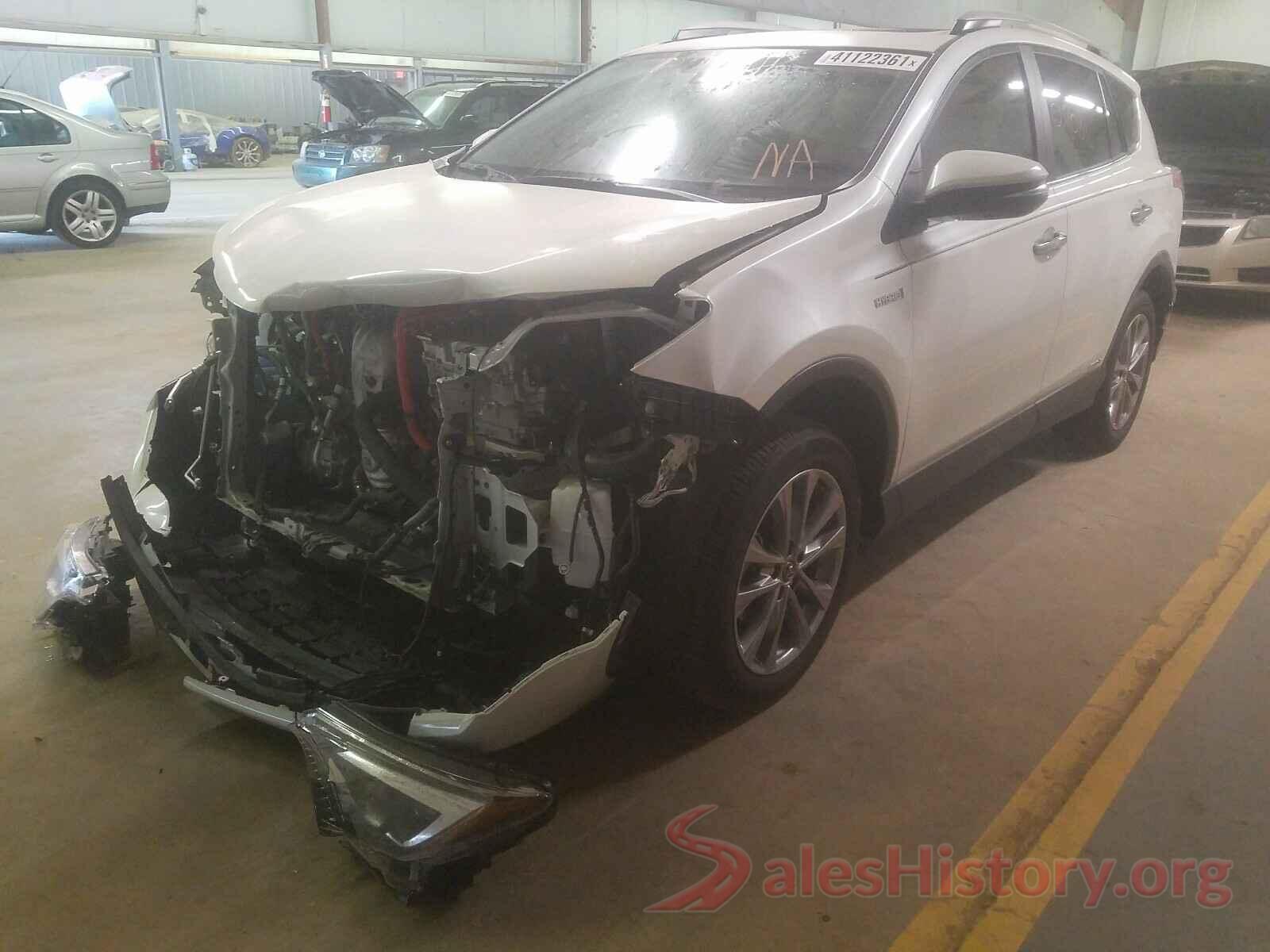 JTMDJREV4JD209985 2018 TOYOTA RAV4