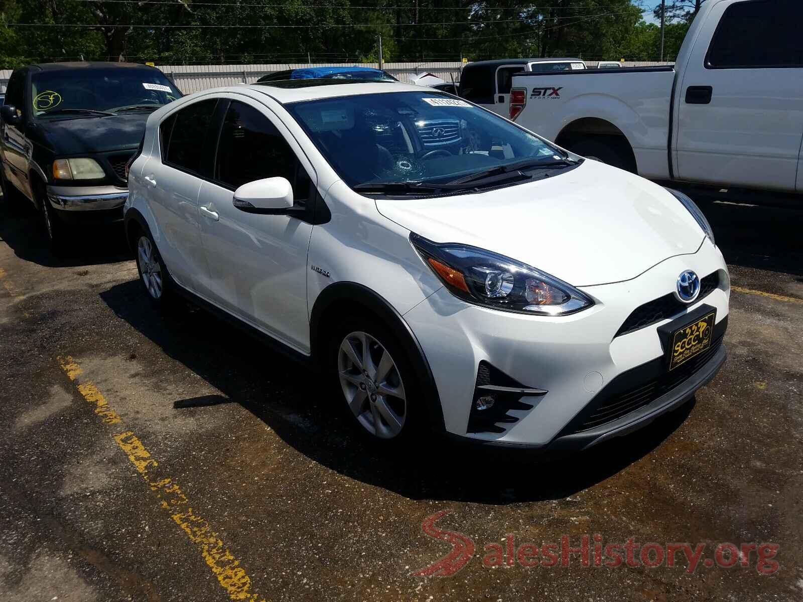 JTDKDTB35J1615290 2018 TOYOTA PRIUS