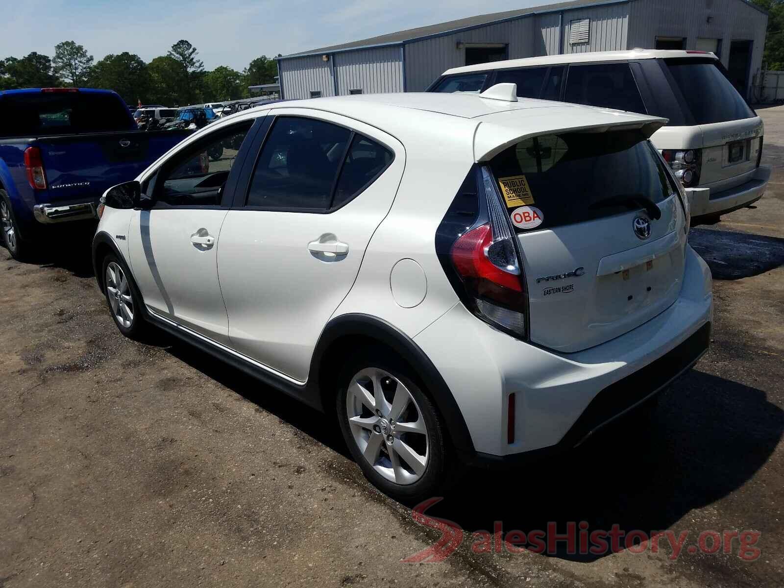 JTDKDTB35J1615290 2018 TOYOTA PRIUS