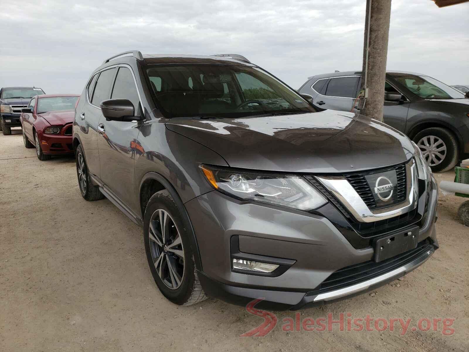 5N1AT2MT3HC882539 2017 NISSAN ROGUE