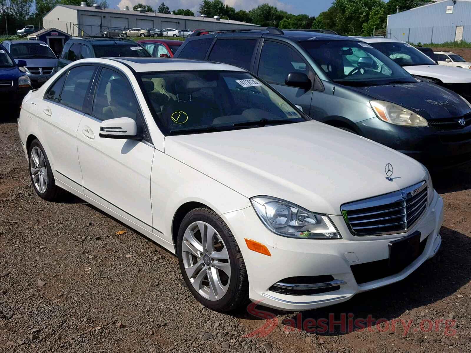 WDDGF8BB3CR230275 2012 MERCEDES-BENZ C CLASS