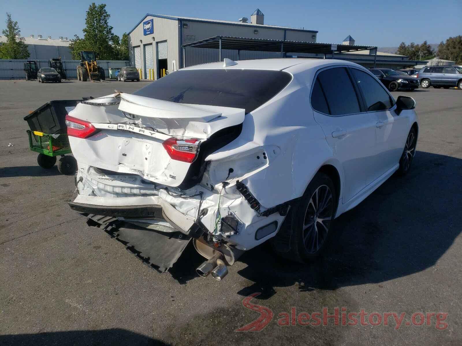 4T1B11HK4KU744726 2019 TOYOTA CAMRY