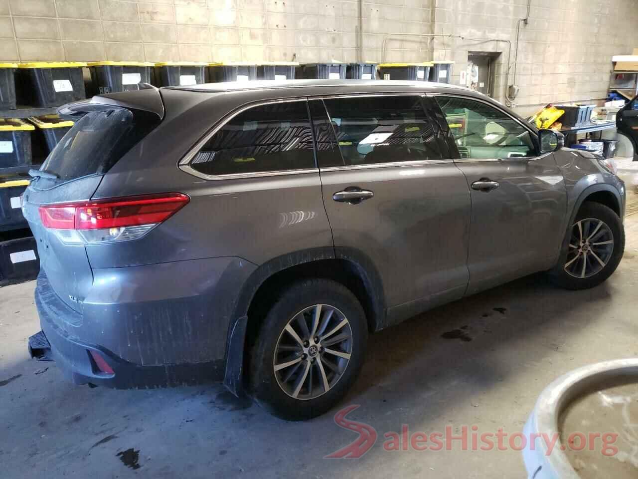 5TDJZRFH2JS898109 2018 TOYOTA HIGHLANDER