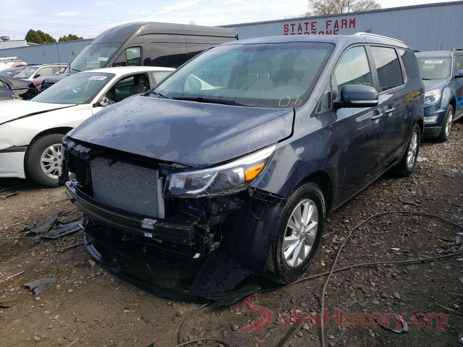 KNDMB5C18H6282166 2017 KIA SEDONA