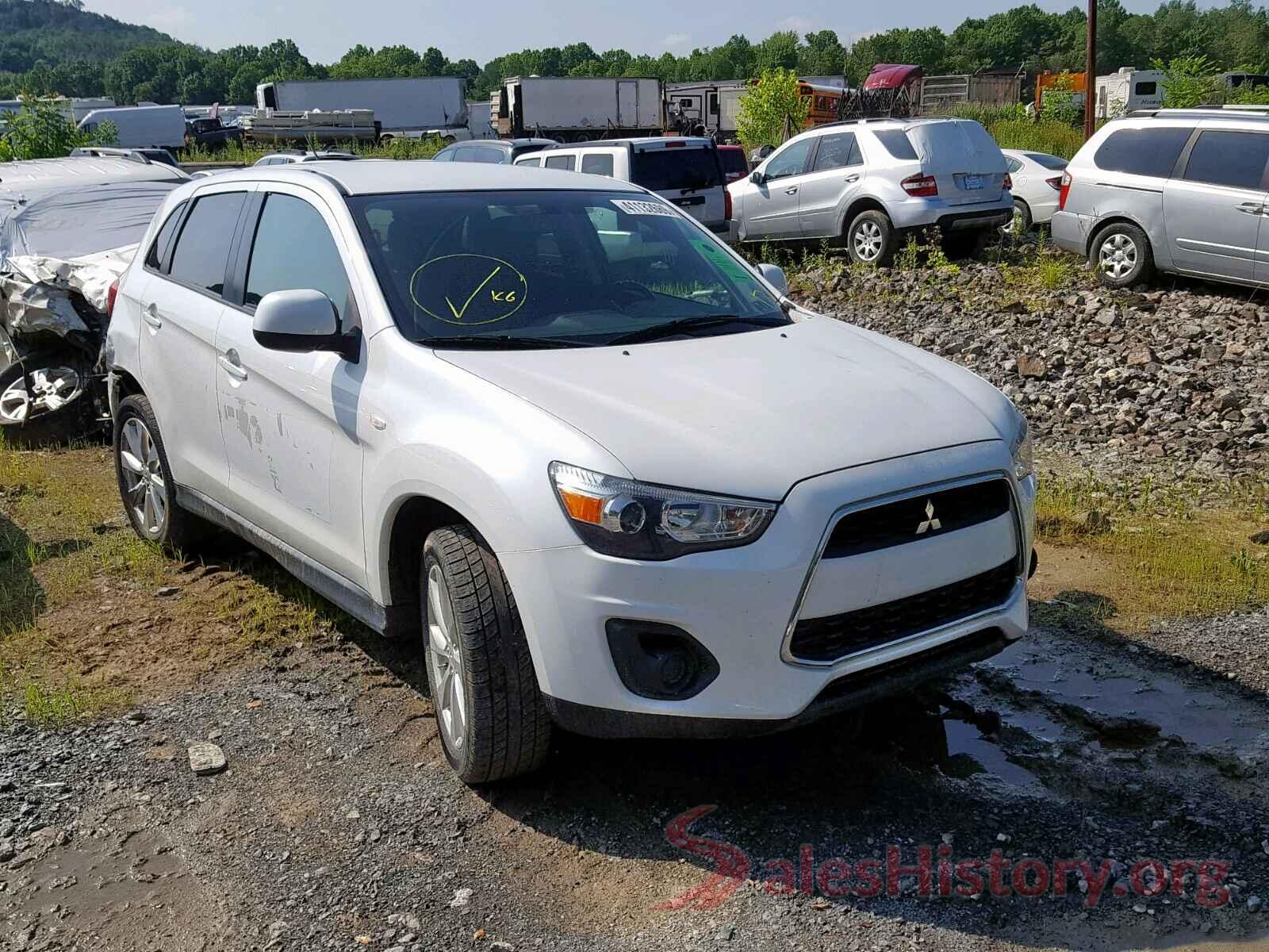 4A4AR3AU3FE048996 2015 MITSUBISHI OUTLANDER