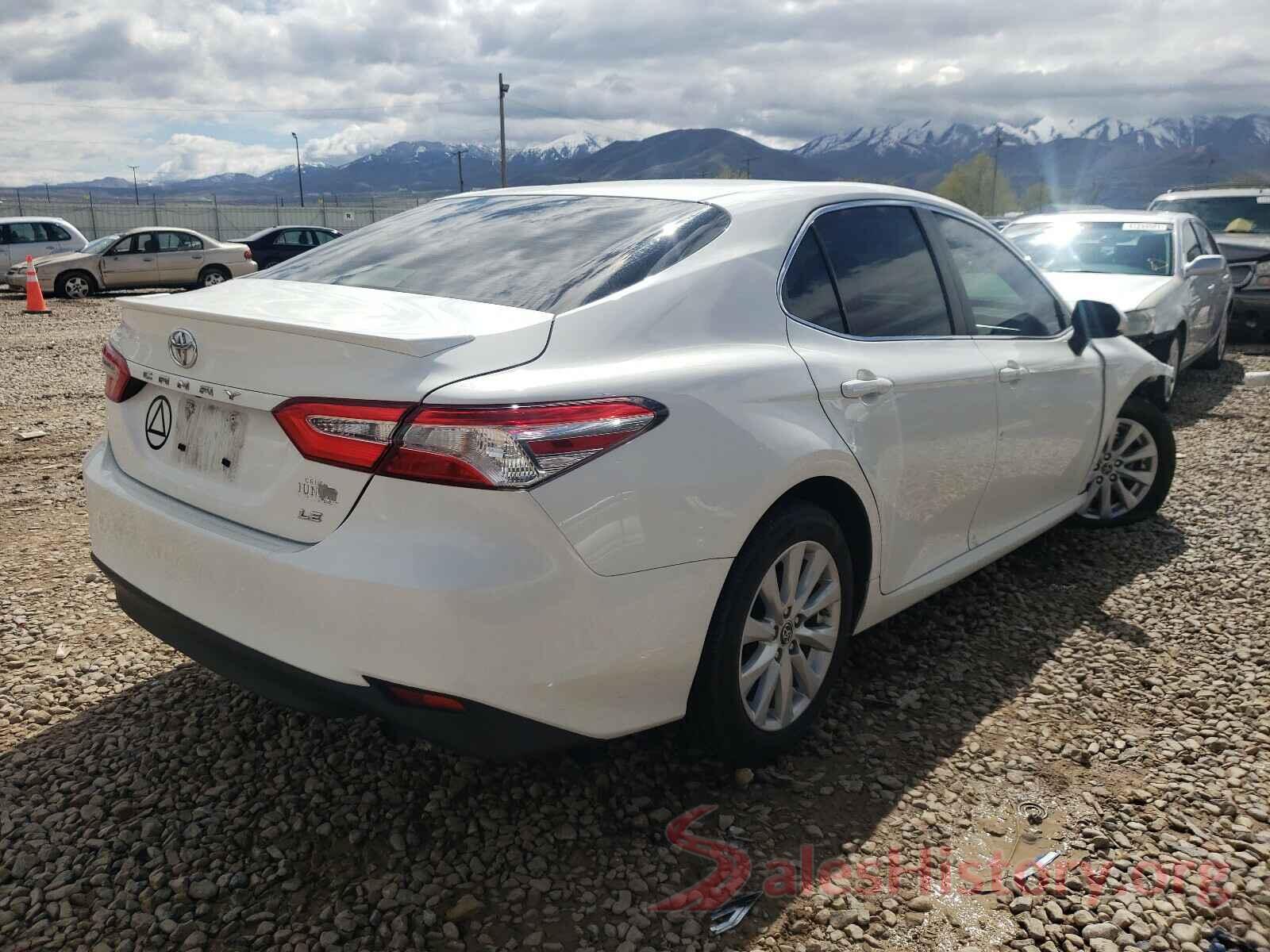 JTNB11HK0J3068442 2018 TOYOTA CAMRY