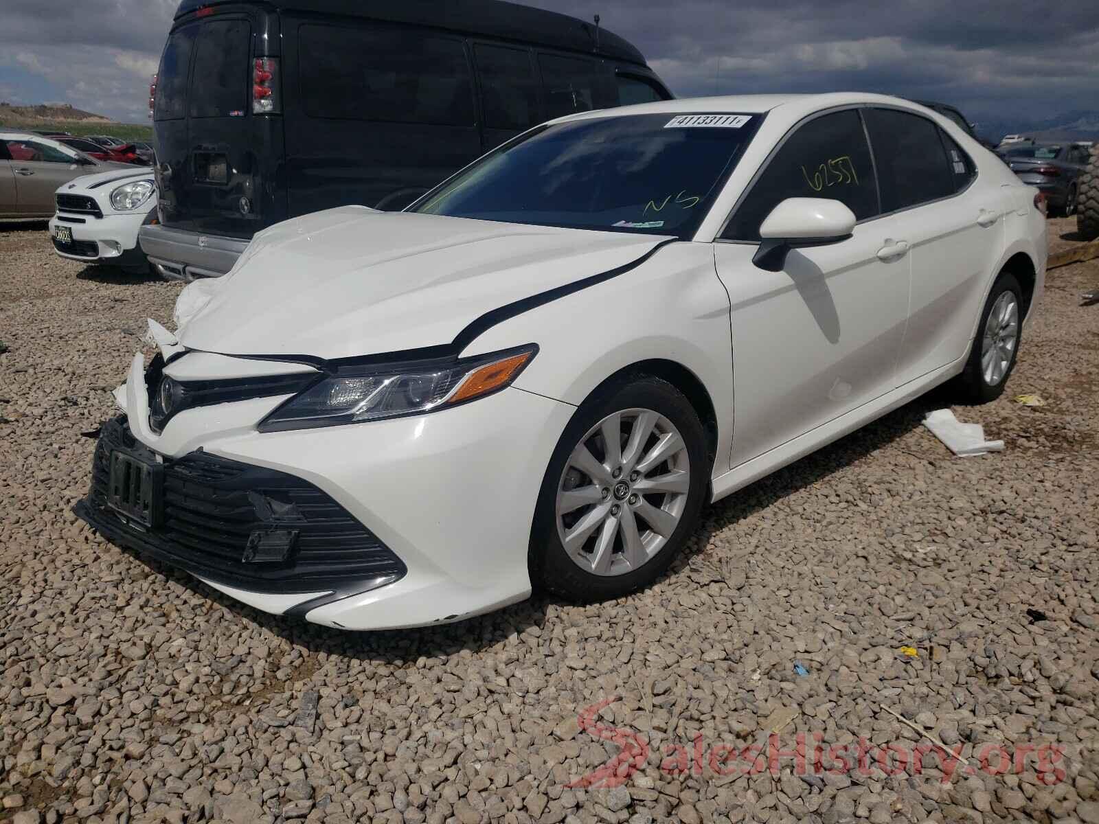 JTNB11HK0J3068442 2018 TOYOTA CAMRY