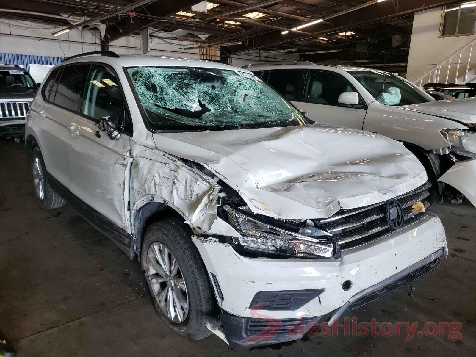 3VV0B7AX4KM091810 2019 VOLKSWAGEN TIGUAN