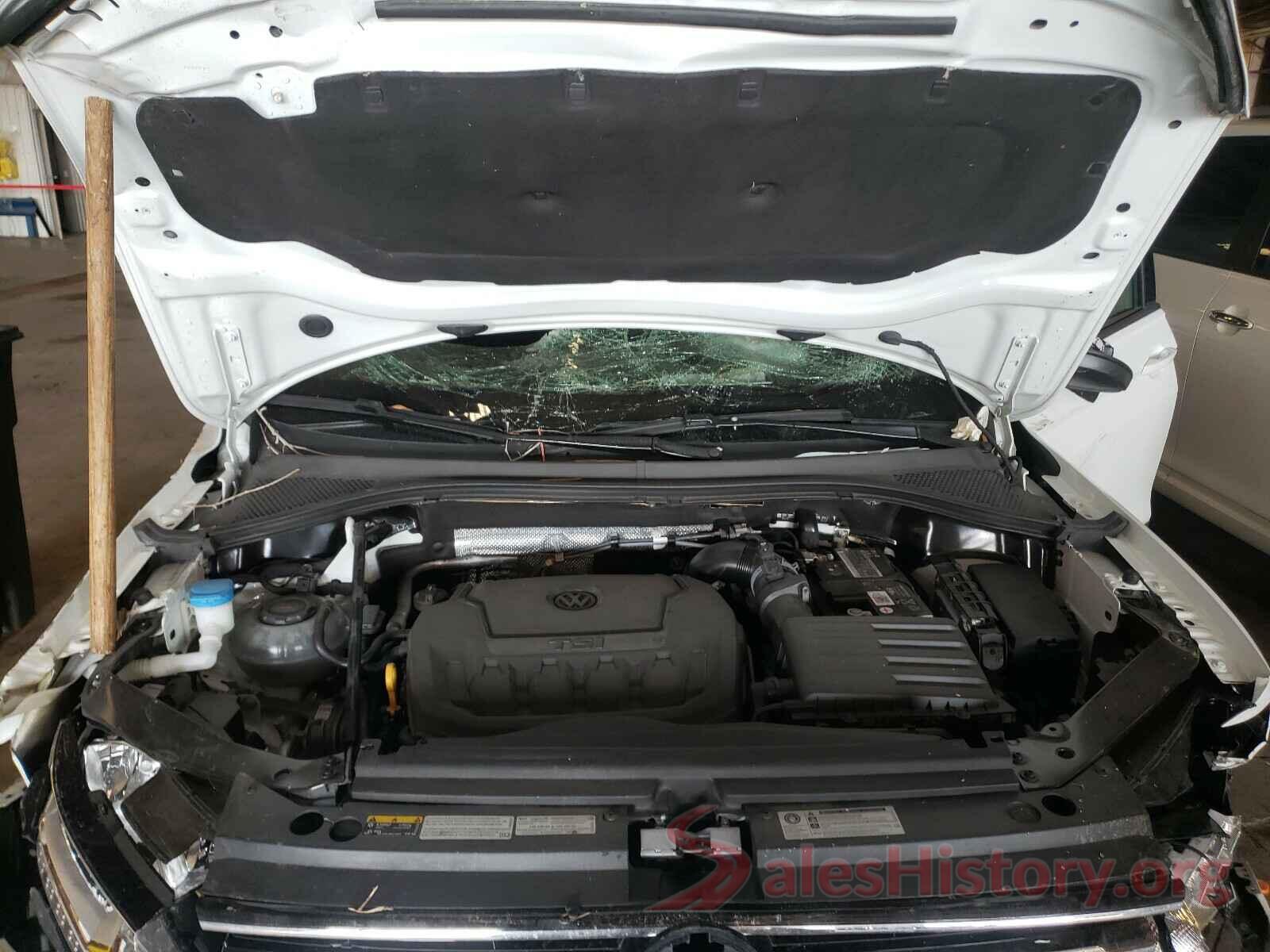 3VV0B7AX4KM091810 2019 VOLKSWAGEN TIGUAN