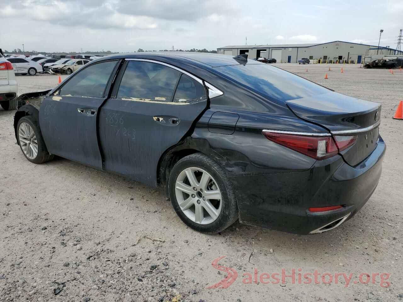 58ADZ1B19NU115929 2022 LEXUS ES350