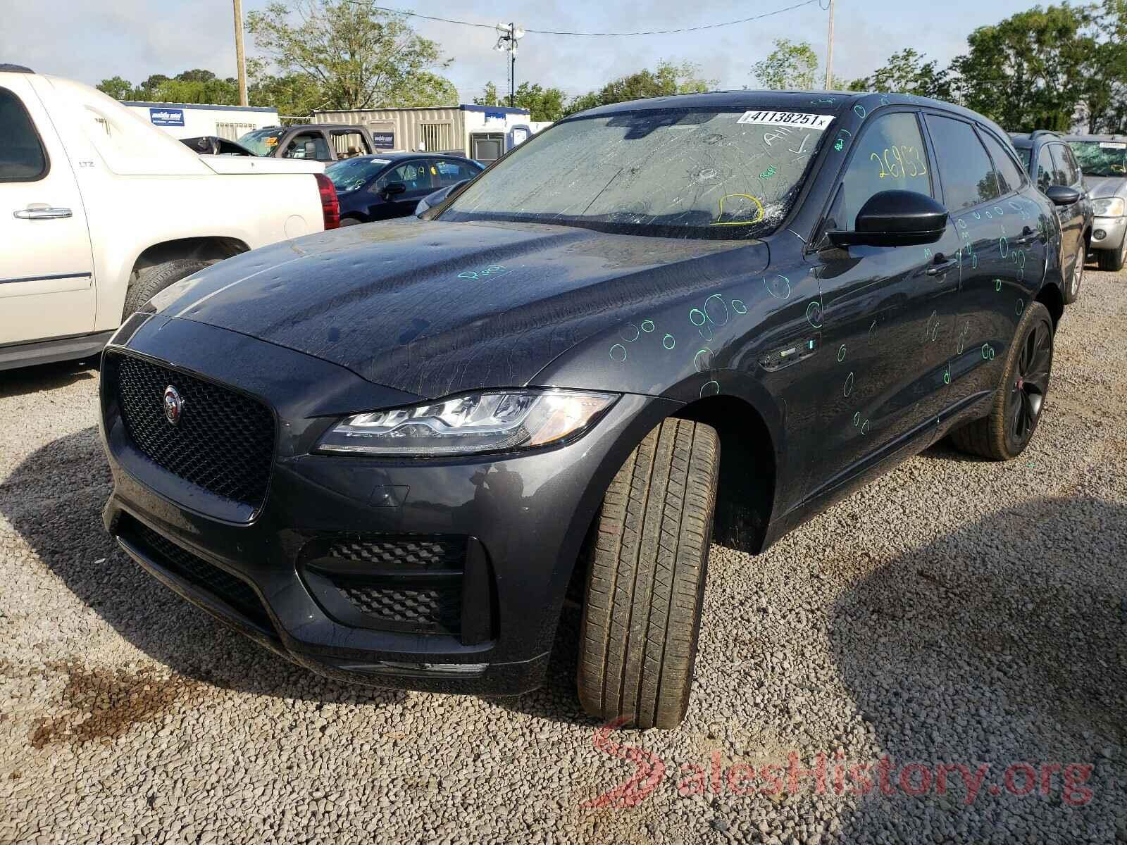 SADCL2GX9JA293870 2018 JAGUAR F-PACE