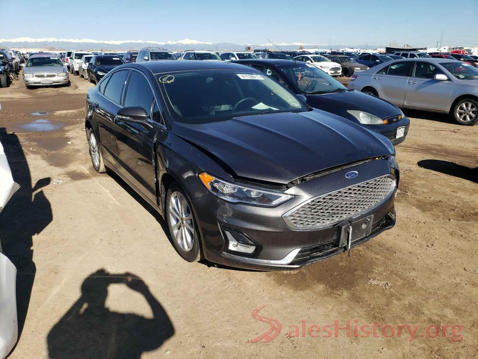 3FA6P0SUXKR172857 2019 FORD FUSION