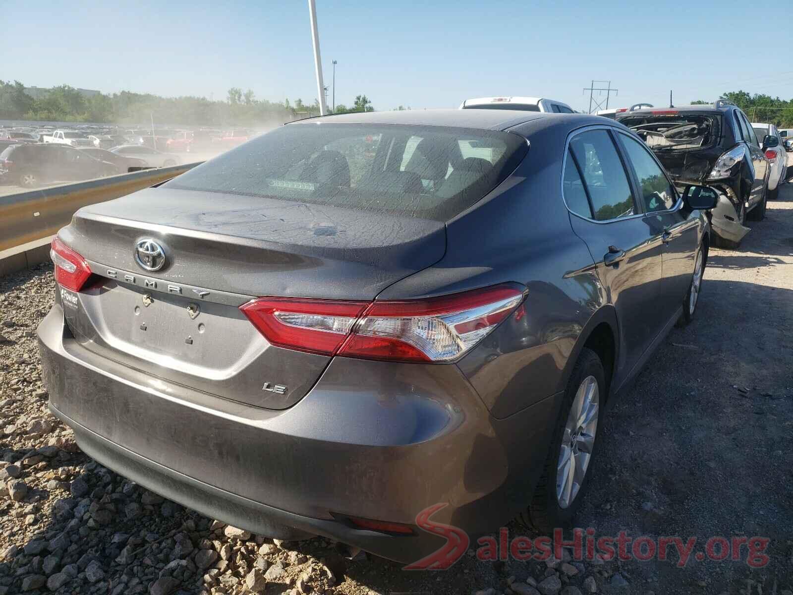 4T1B11HK6JU101597 2018 TOYOTA CAMRY