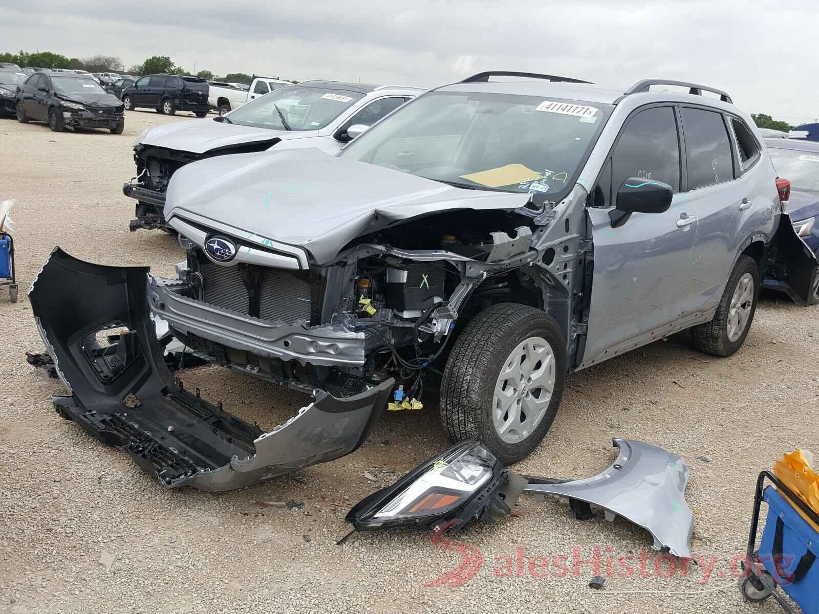 JF2SKACC0KH536516 2019 SUBARU FORESTER