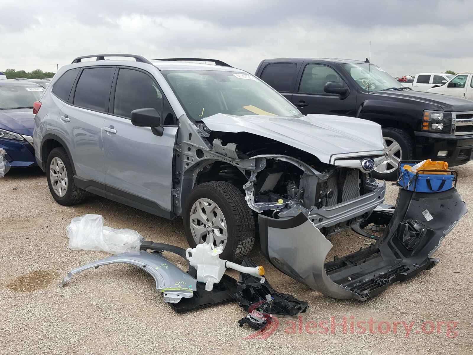 JF2SKACC0KH536516 2019 SUBARU FORESTER