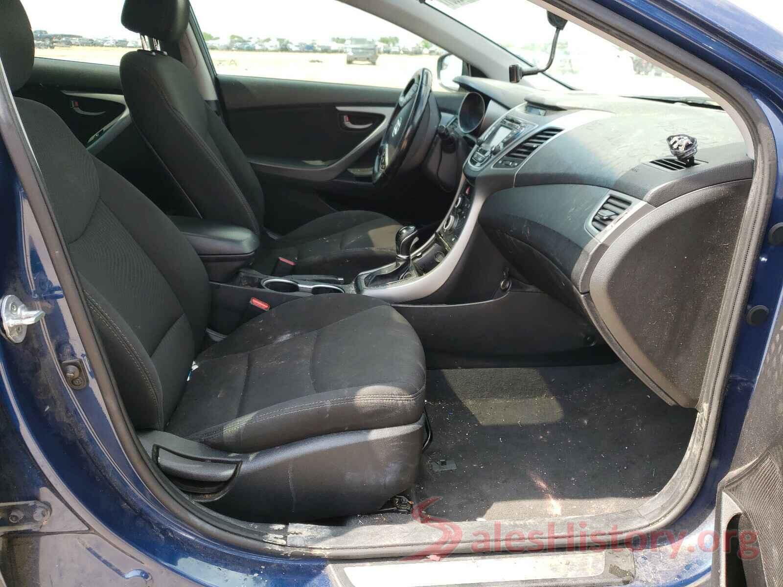 5NPDH4AE7GH729136 2016 HYUNDAI ELANTRA