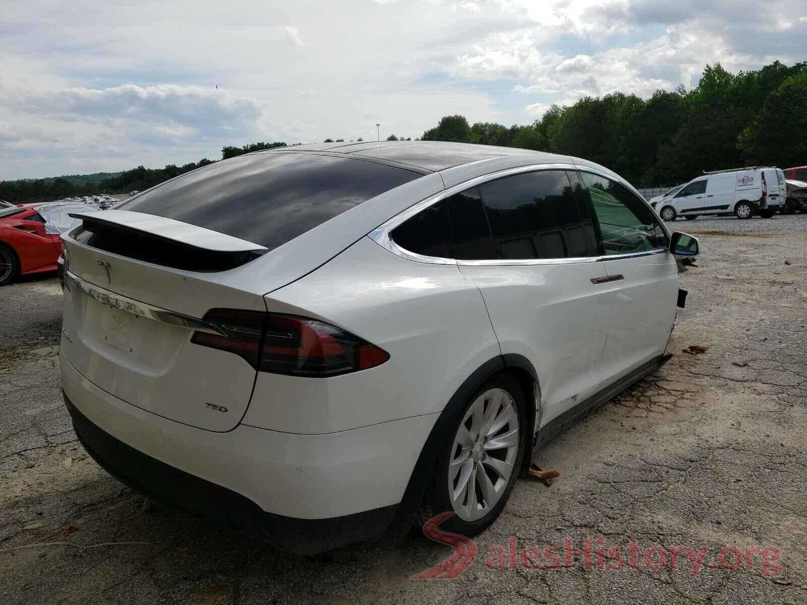 5YJXCDE26JF088658 2018 TESLA MODEL X